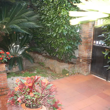 Oda ve Kahvaltı St. John Roma