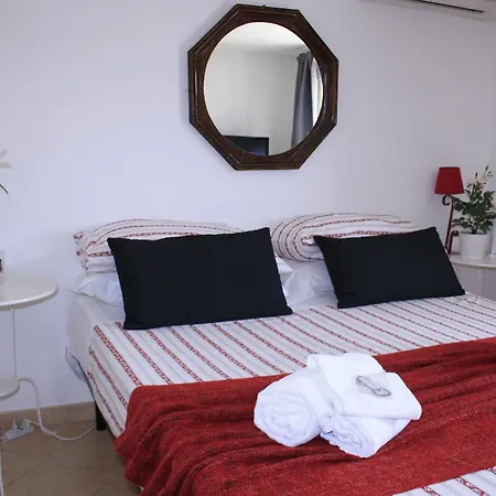 Oda ve Kahvaltı St. John 4*