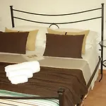 St. John Bed and breakfast Roma